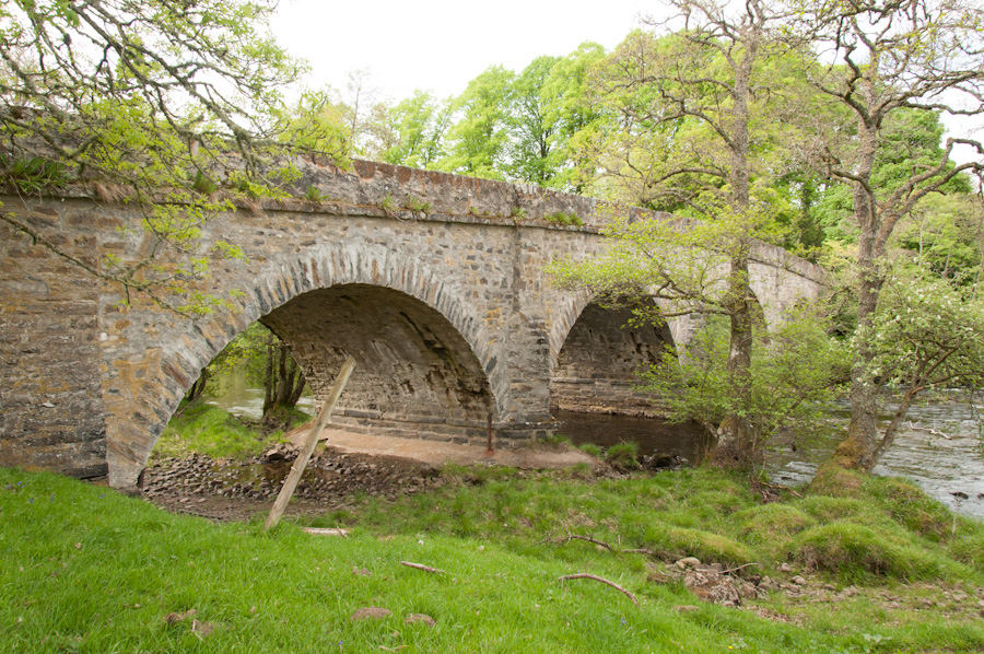 Struy Bridge over River Farrar